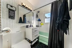 913 Jefferson St, Menasha, WI 54952 - Photo 8