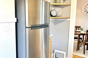 1908 N Alvin St, Appleton, WI 54911 - Photo 14