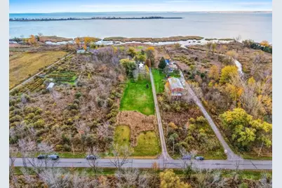 4132 Bayside Road, Suamico, WI 54173 - Photo 68