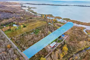 4132 Bayside Rd, Suamico, WI 54173 - Photo 4