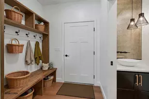 3578 W Hank Ave, De Pere, WI 54115 - Photo 10