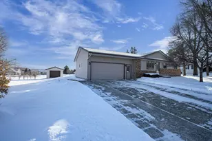 1506 Coolidge St, New Holstein, WI 53061 - Photo 4