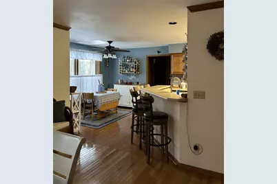 1600 Deerfield Drive, Oshkosh, WI 54904 - Photo 8