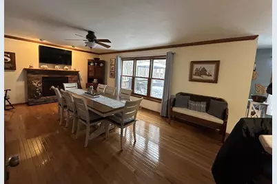 1600 Deerfield Drive, Oshkosh, WI 54904 - Photo 6