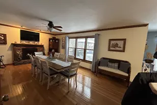 1600 Deerfield Dr, Oshkosh, WI 54904 - Photo 6