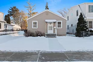 421 Abrams St, Green Bay, WI 54302 - Photo 20