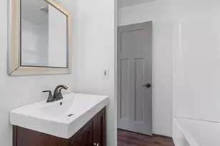 421 Abrams St, Green Bay, WI 54302 - Photo 14