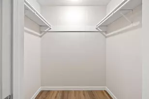 2130 Elm View Dr, Ashwaubenon, WI 54304 - Photo 12