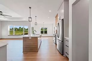 1650 Sweetbriar Wy, Green Bay, WI 54311 - Photo 18