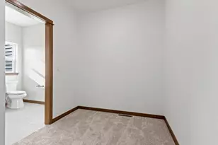 1650 Sweetbriar Wy, Green Bay, WI 54311 - Photo 30