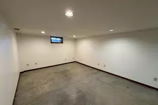 825 Michael St, Kingsford, MI 49802 - Photo 22