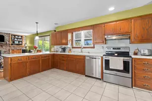 608 Michigan Ln Ct, Kaukauna, WI 54130 - Photo 16