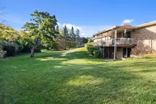 608 Michigan Ln Ct, Kaukauna, WI 54130 - Photo 8