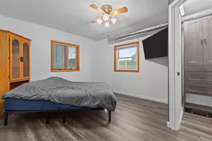 958 Cozy Ln, Oshkosh, WI 54901 - Photo 10