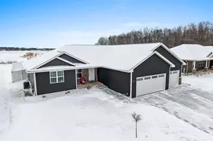 4669 Richard Ln, Green Bay, WI 54313 - Photo 32