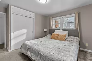 572 Newtols St, Green Bay, WI 54302 - Photo 14