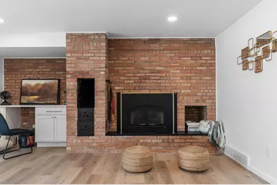 752 Lakecrest Drive, Menasha, WI 54952 - Photo 8