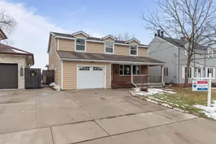752 Lakecrest Dr, Menasha, WI 54952 - Photo 40