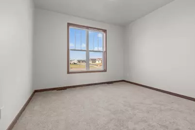 N8856 Dublin, Menasha, WI 54952 - Photo 34