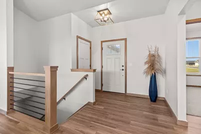 N8856 Dublin, Menasha, WI 54952 - Photo 4