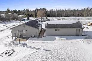 11690 State Hwy 32, Suring, WI 54174 - Photo 10