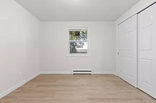 2130 Elm View Dr, Ashwaubenon, WI 54304 - Photo 14