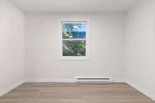 2130 Elm View Dr, Ashwaubenon, WI 54304 - Photo 4