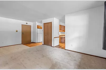 940 Babcock Street #96, Neenah, WI 54956 - Photo 6