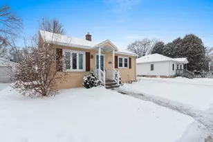 1630 Crooks St, Green Bay, WI 54302 - Photo 2