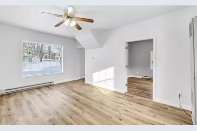 219 S Maple Avenue, Oconto Falls, WI 54154 - Photo 4