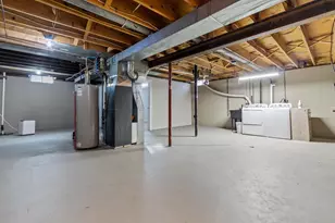 216 Plummer Ave, Neenah, WI 54956 - Photo 16