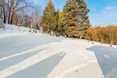 250 Michelle Court, Green Bay, WI 54302 - Photo 36