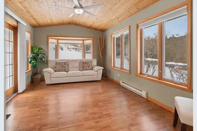 250 Michelle Court, Green Bay, WI 54302 - Photo 14