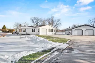 3286 County Rd E, Omro, WI 54963 - Photo 2