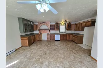 214 Pearl Avenue, Shawano, WI 54166 - Photo 2