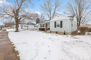 3216 Carney Ave, Marinette, WI 54143 - Photo 2