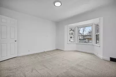 356 W 9th Avenue, Oshkosh, WI 54902 - Photo 16