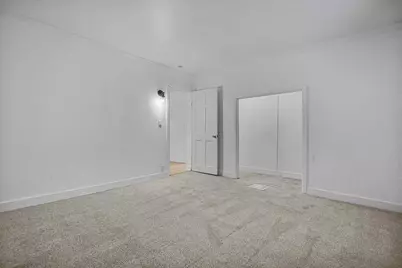 356 W 9th Avenue, Oshkosh, WI 54902 - Photo 12