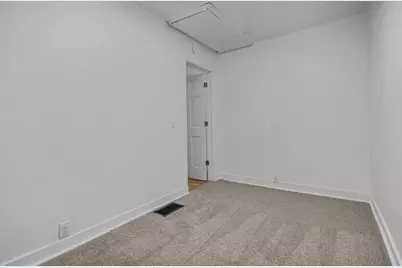 356 W 9th Avenue, Oshkosh, WI 54902 - Photo 10