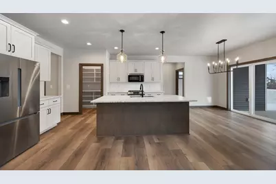 2580 N Stellita Circle, De Pere, WI 54115 - Photo 12