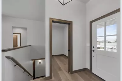 2580 N Stellita Circle, De Pere, WI 54115 - Photo 2