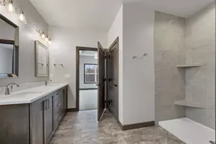 2580 N Stellita Cir, De Pere, WI 54115 - Photo 28