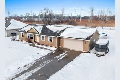 2113 Bufflehead Lane, Green Bay, WI 54311 - Photo 2
