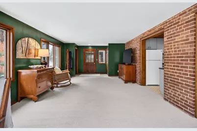 520 E Cecil Street, Neenah, WI 54956 - Photo 10