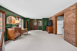 520 E Cecil St, Neenah, WI 54956 - Photo 10