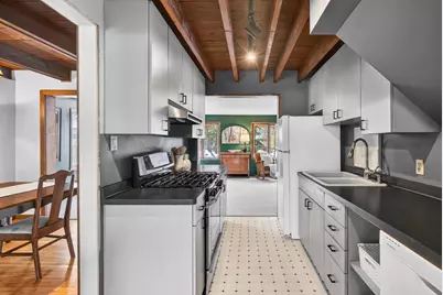 520 E Cecil Street, Neenah, WI 54956 - Photo 16