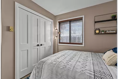 1391 W 18th Avenue, Oshkosh, WI 54902 - Photo 18