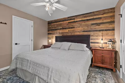 1391 W 18th Avenue, Oshkosh, WI 54902 - Photo 14