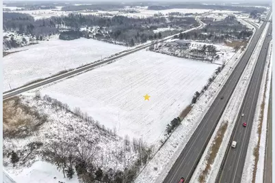 E Frontage Road, Little Suamico, WI 54141 - Photo 10