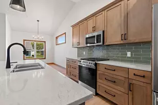 2334 Whispering Wind Ln, Howard, WI 54303 - Photo 14